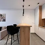 A&a Premium